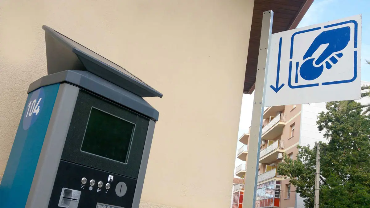 Nova zona vermella d&rsquo;aparcament a Calafell durant l&rsquo;estiu