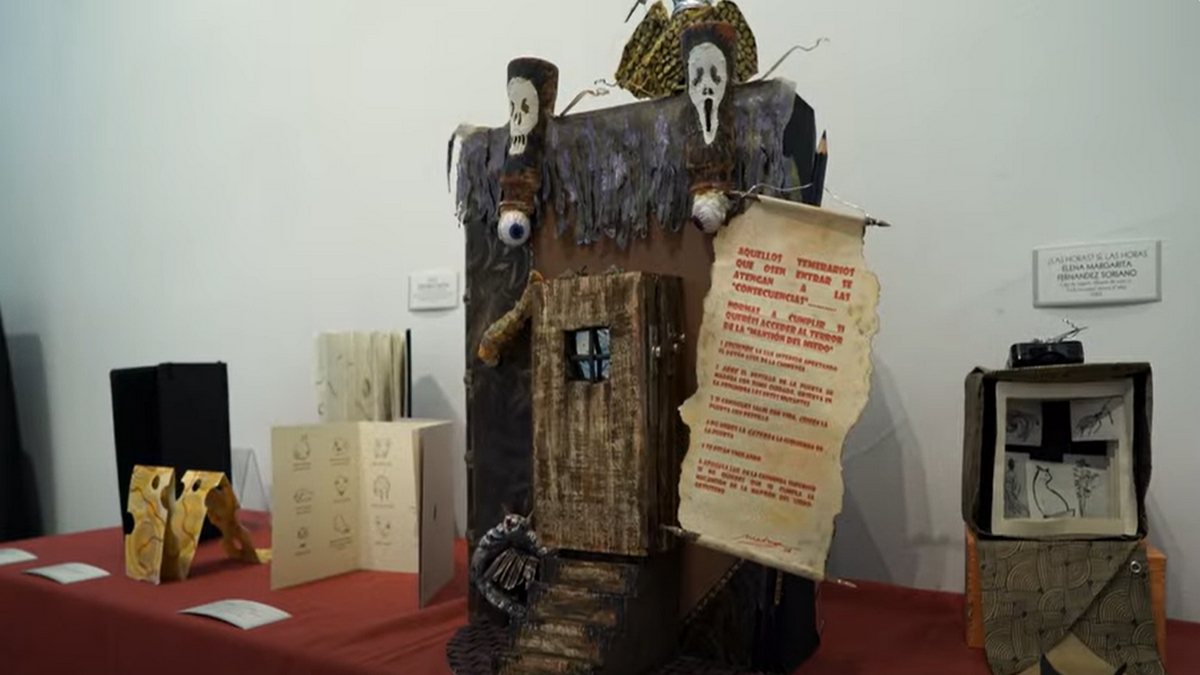 exposicio-llibres-artista-valls