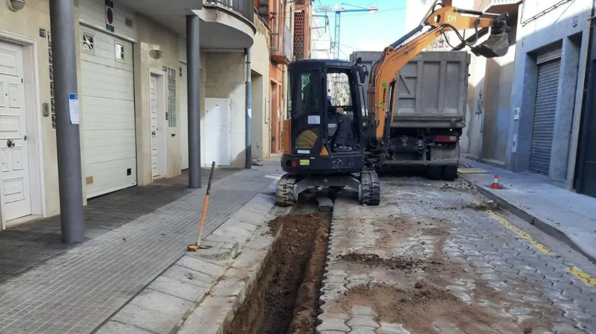 Treballs de renovaci&oacute; de la xarxa d&rsquo;aigua potable a Reus