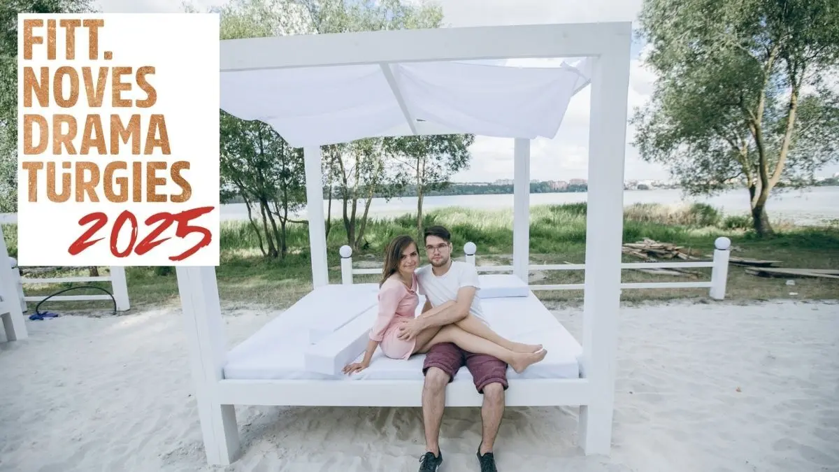 Llits a la Rambla Nova durant el FITT Tarragona