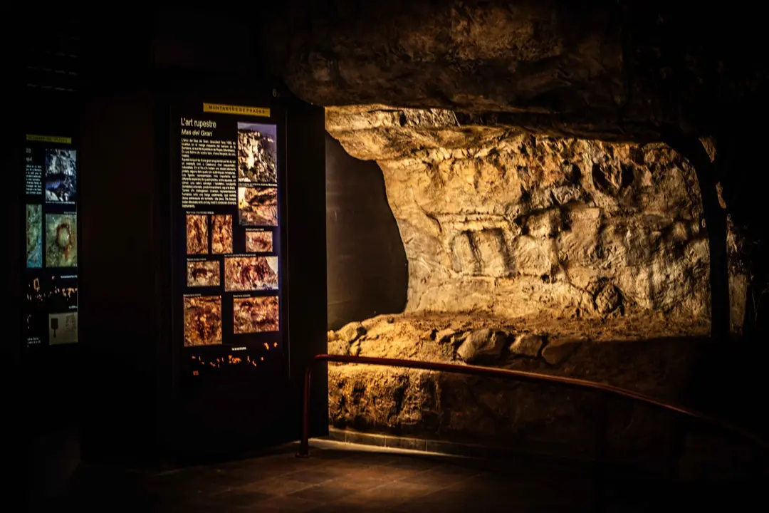 centre-interpretaci&oacute;-art-rupestre-montblanc