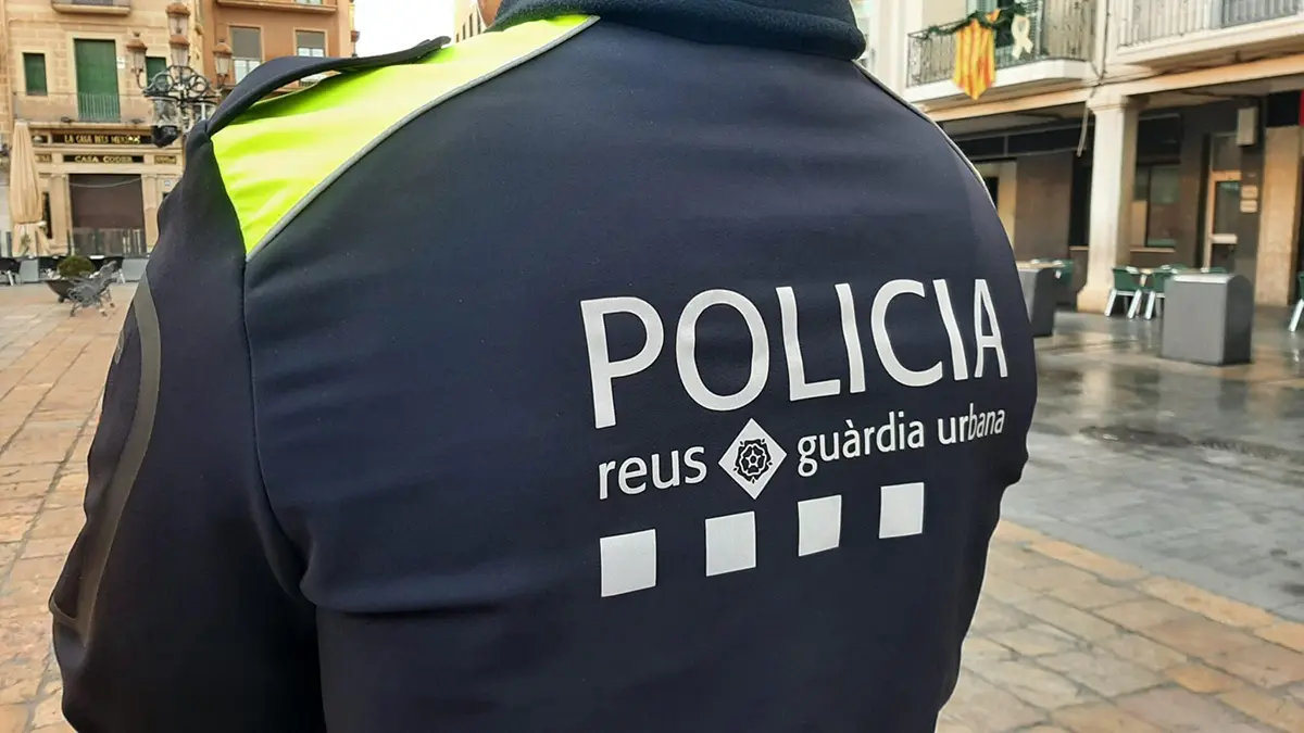 Agents de la Gu&agrave;rdia Urbana de Reus en servei