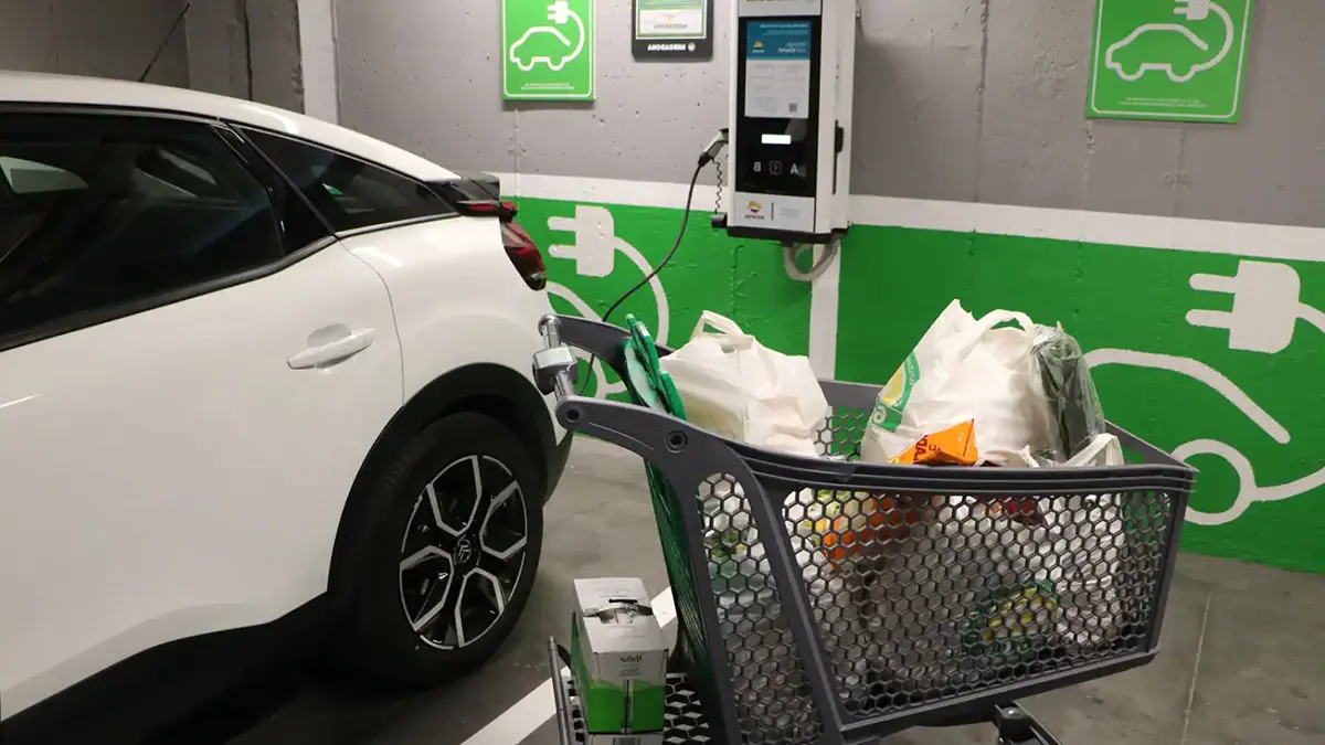C&agrave;rregues el&egrave;ctriques als supermercats Mercadona 2025