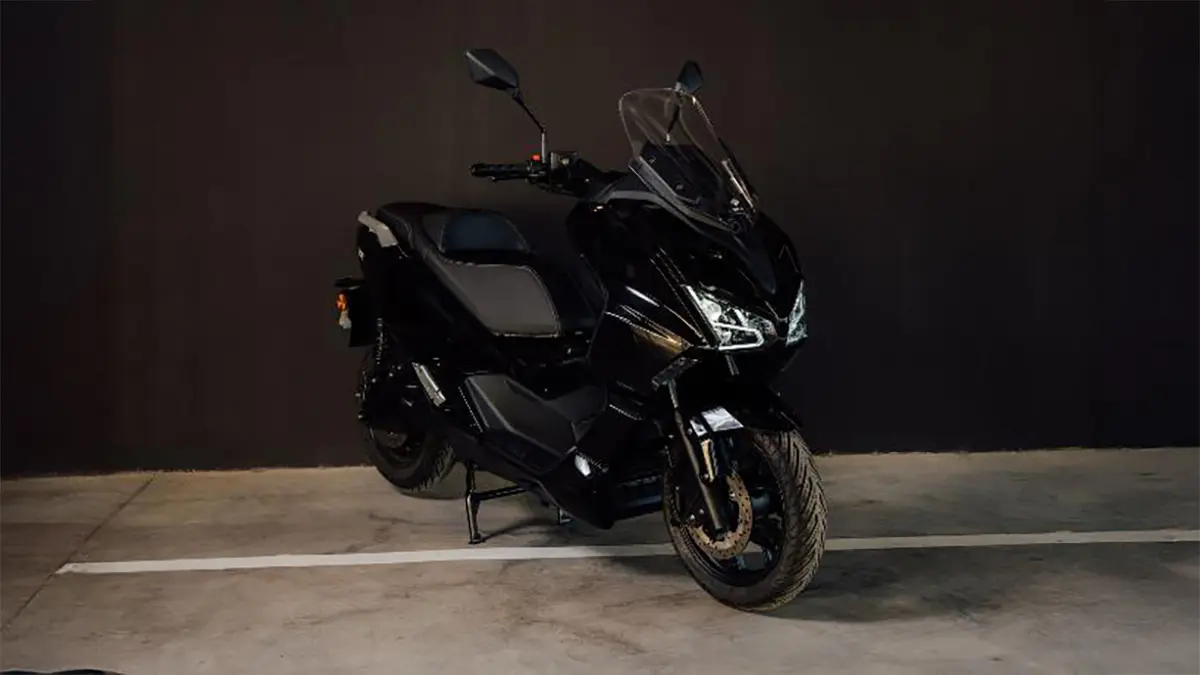 Velca Eon, el maxiscooter el&egrave;ctric espanyol m&eacute;s potent