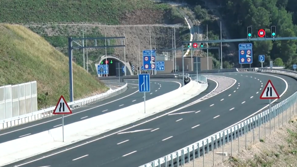 entrada-t&uacute;nel-lilla