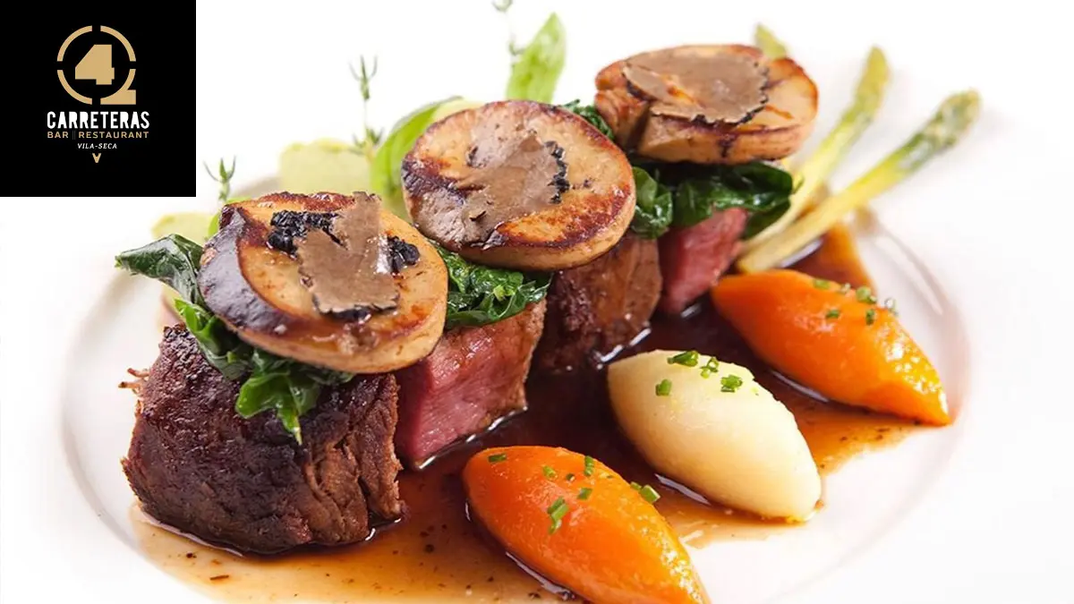 Camioners aturant-se a l&rsquo;N-340 per menjar