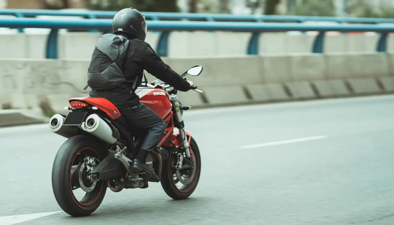 Carnet B y moto 125cc: Nuevo curso DGT obligatorio y gratuito &iquest;desde 2025?