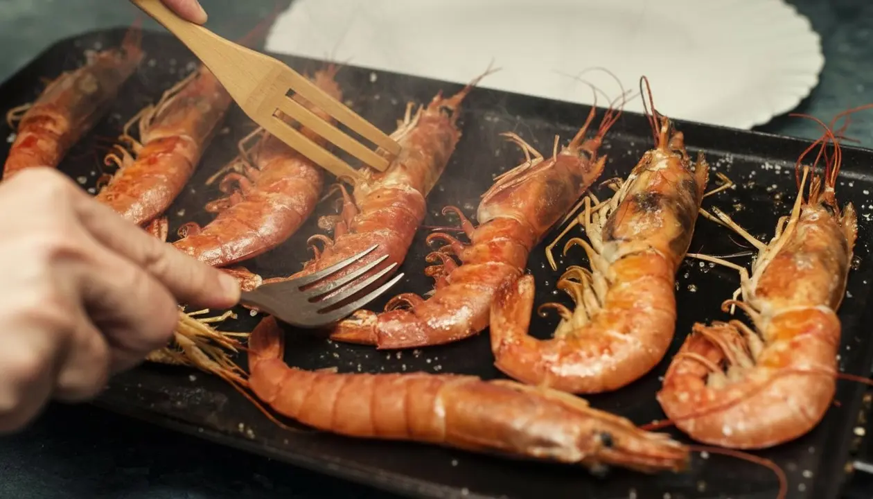 Gambons al forn estil TikTok: el secret per a uns gambons sucosos i amb sabor intens