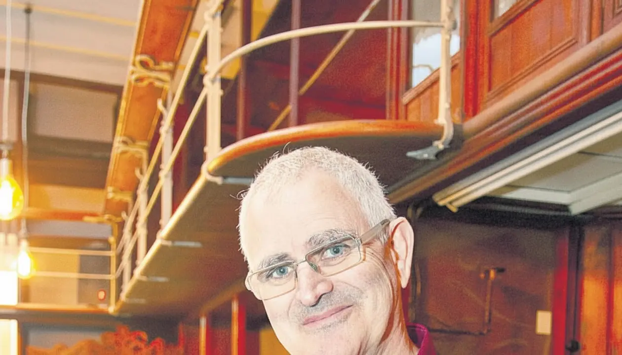 Casa Nav&agrave;s Reus modernismo catal&aacute;n nuevo libro Portell arquitectura conservada