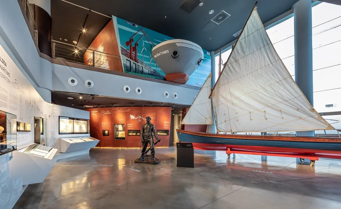Drassana de Bilbao convertida en el Museu Mar&iacute;tim de la ciutat. Foto de itsasmuseum.eus