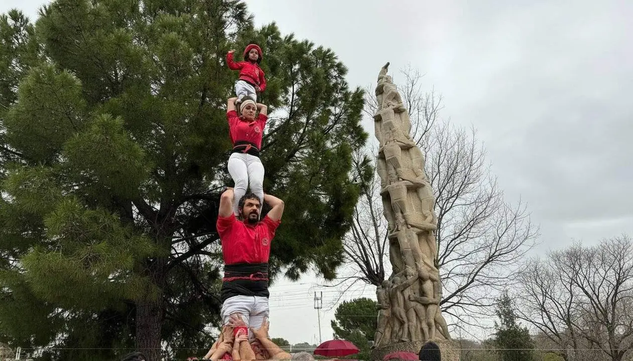 Un pilar de 4 dels Joves de Valls marca el centenari dels Nens del Vendrell.