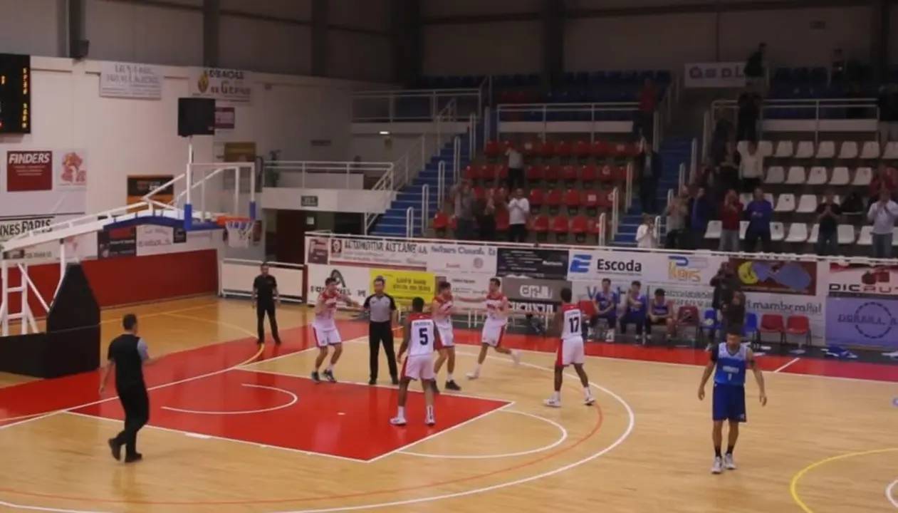 Jugada decisiva del CB Valls amb quatre vict&ograve;ries seguides que els col&middot;loquen a la zona de play-off d&rsquo;ascens a la Lliga Catalana