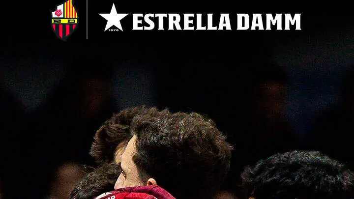 Logotip d&rsquo;Estrella Damm i Reus Deportiu anunciant el nou acord de patrocini oficial per a la temporada esportiva catalana