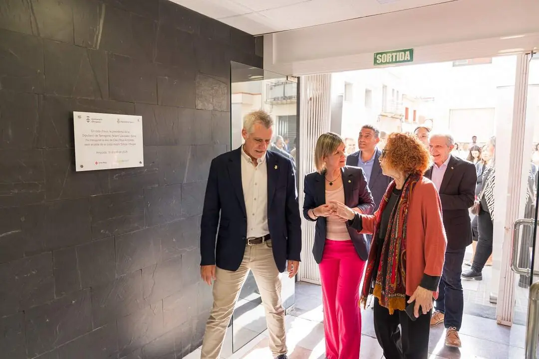 Nova seu de Creu Roja a Amposta amb 436 metres quadrats i un augment de l'atenci&oacute; social a la ciutat &mdash; Imagen de la Fuente 