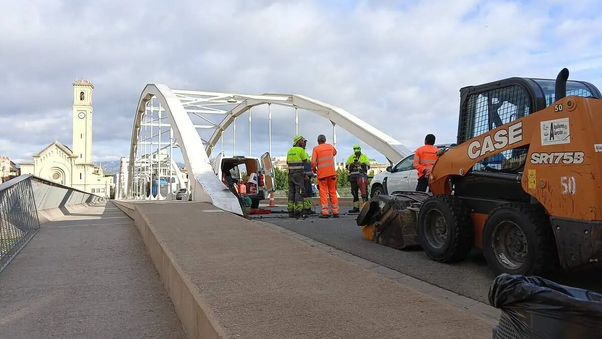  Obres de reparaci&oacute; al pont de l&rsquo;Estat amb talls de tr&agrave;nsit els dies 7 i 8 de maig per millorar les juntes de dilataci&oacute; &mdash; Imagen de la Fuente 