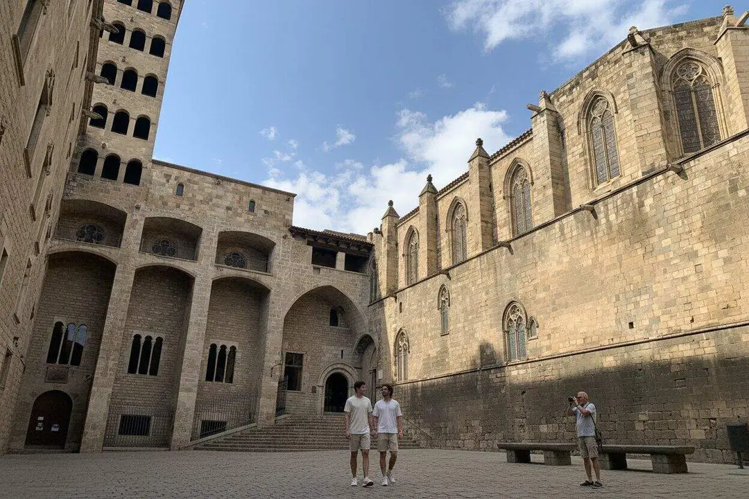 Barcelona_pla&ccedil;a_del_rei_