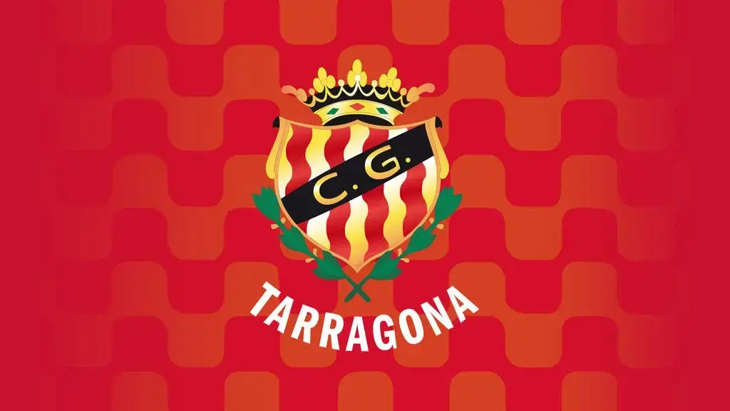 El Gimn&agrave;stic de Tarragona mostrant rebuig als actes vand&agrave;lics al Nou Estadi en una imatge impactant