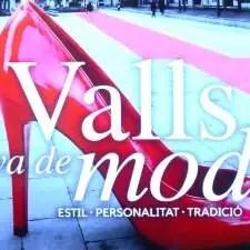 Vista vibrant del Pati preparat per al Valls Va de Moda amb novetats i estil per aquest dissabte &mdash; Imagen de la Fuente