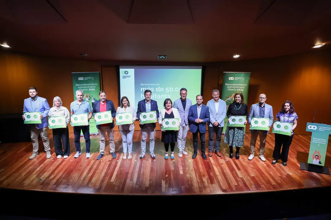 Vista de l&rsquo;Ajuntament de Reus simbolitzant la lideratge en transformaci&oacute; digital i govern obert a Catalunya &mdash; Imagen de la Fuente