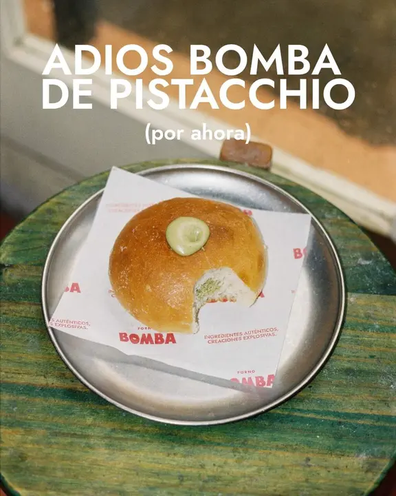 Forno Bomba a Sants explica per qu&egrave; va eliminar la bomba de pistatxo malgrat ser un producte molt exit&oacute;s entre els clients &mdash; Imagen Instagram @fornobomba