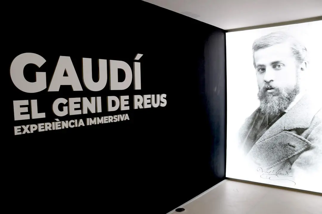 Interior de la nova sala immersiva del Gaud&iacute; Centre a Reus amb experi&egrave;ncies audiovisuals &uacute;niques sobre l'origen de Gaud&iacute; &mdash; Imagen de la fuente