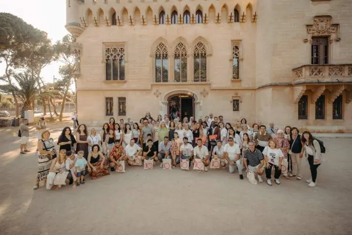 Acte de graduaci&oacute; del Centre de Formaci&oacute; d&rsquo;Adults a Vila-seca amb assist&egrave;ncia destacada a la Sala Sicart del Castell &mdash; Imagen de la Fuente