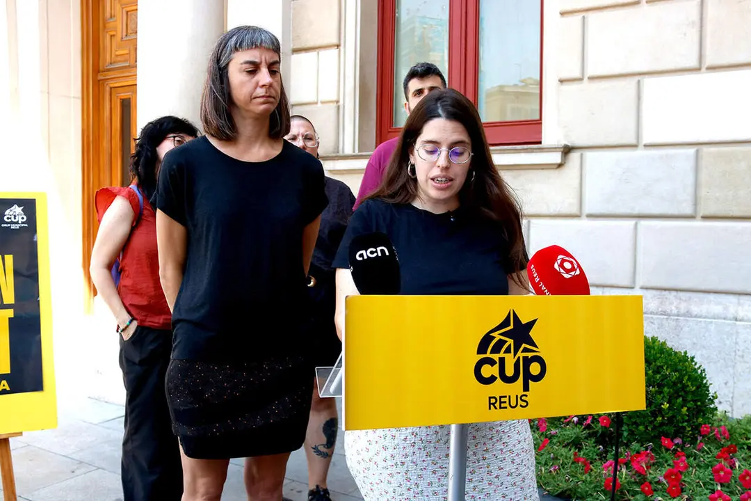 La CUP critica la decisi&oacute; de l'Ajuntament de Reus de no demanar pres&oacute; per Llu&iacute;s Miquel P&eacute;rez en el cas Innova &mdash; Imagen generada por IA