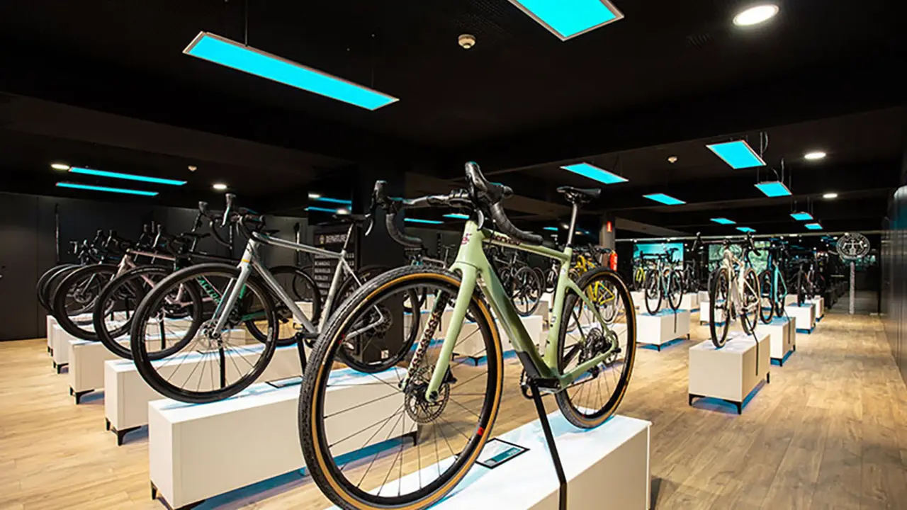 Gravel Planet Store tanca la seva botiga de Barcelona