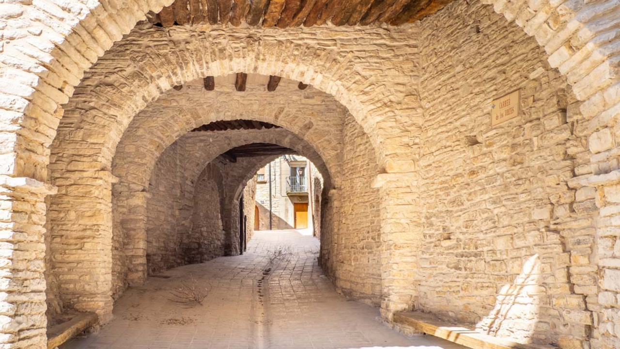 pujalt-arc-carrer-voltes