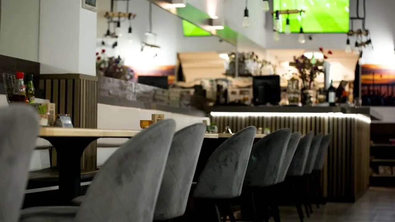 Restaurant Miracle Tarragona pol&egrave;mica r&egrave;tol catal&agrave;. Imatge GMB Restaurante Miracle