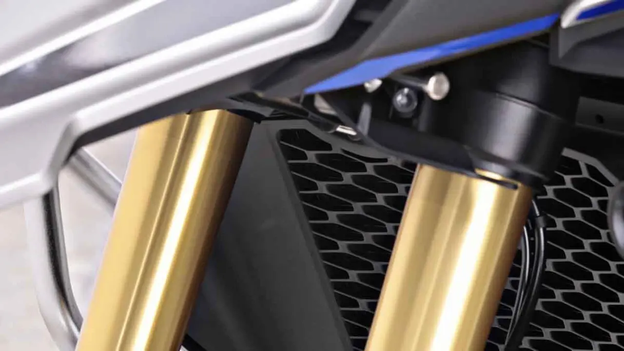 Comparativa entre la Voge DSX900 i la BMW F 900 GS