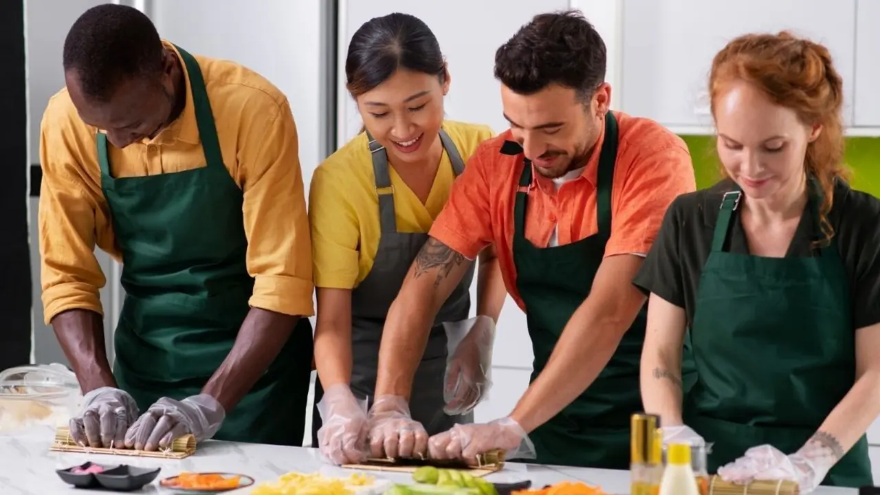 Joves europeus del programa DiscoverEU a l&rsquo;Espai Boule de Reus