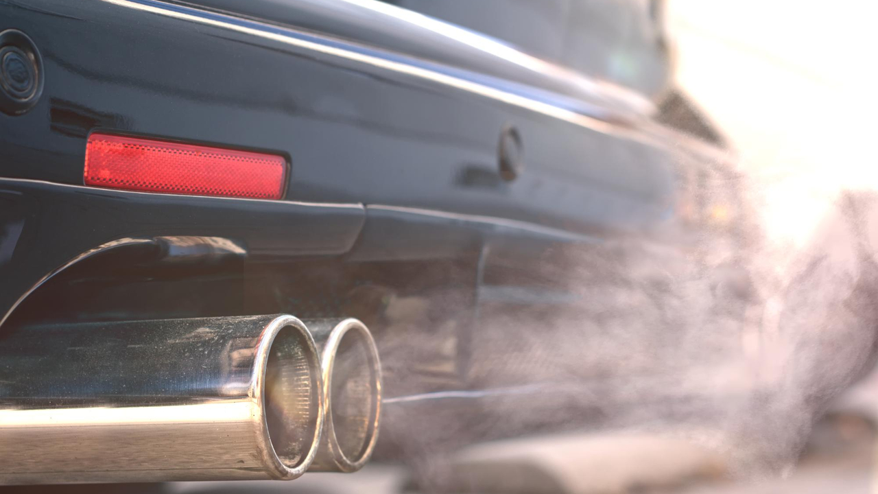 Revisi&oacute; de la prohibici&oacute; dels cotxes de combusti&oacute; a Europa