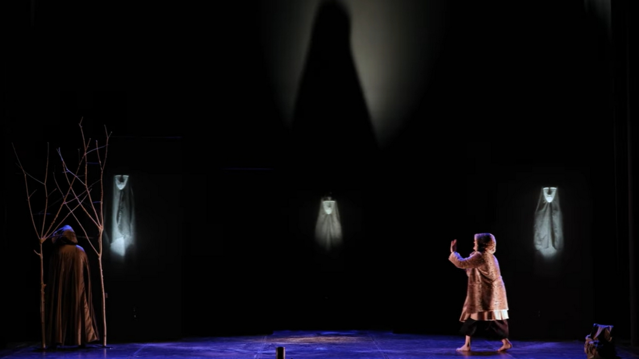 outsider-anna-corredor