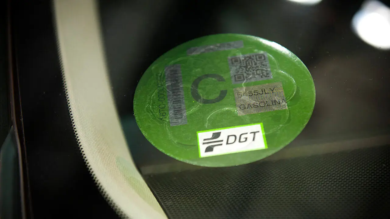 Noves etiquetes ambientals de la DGT