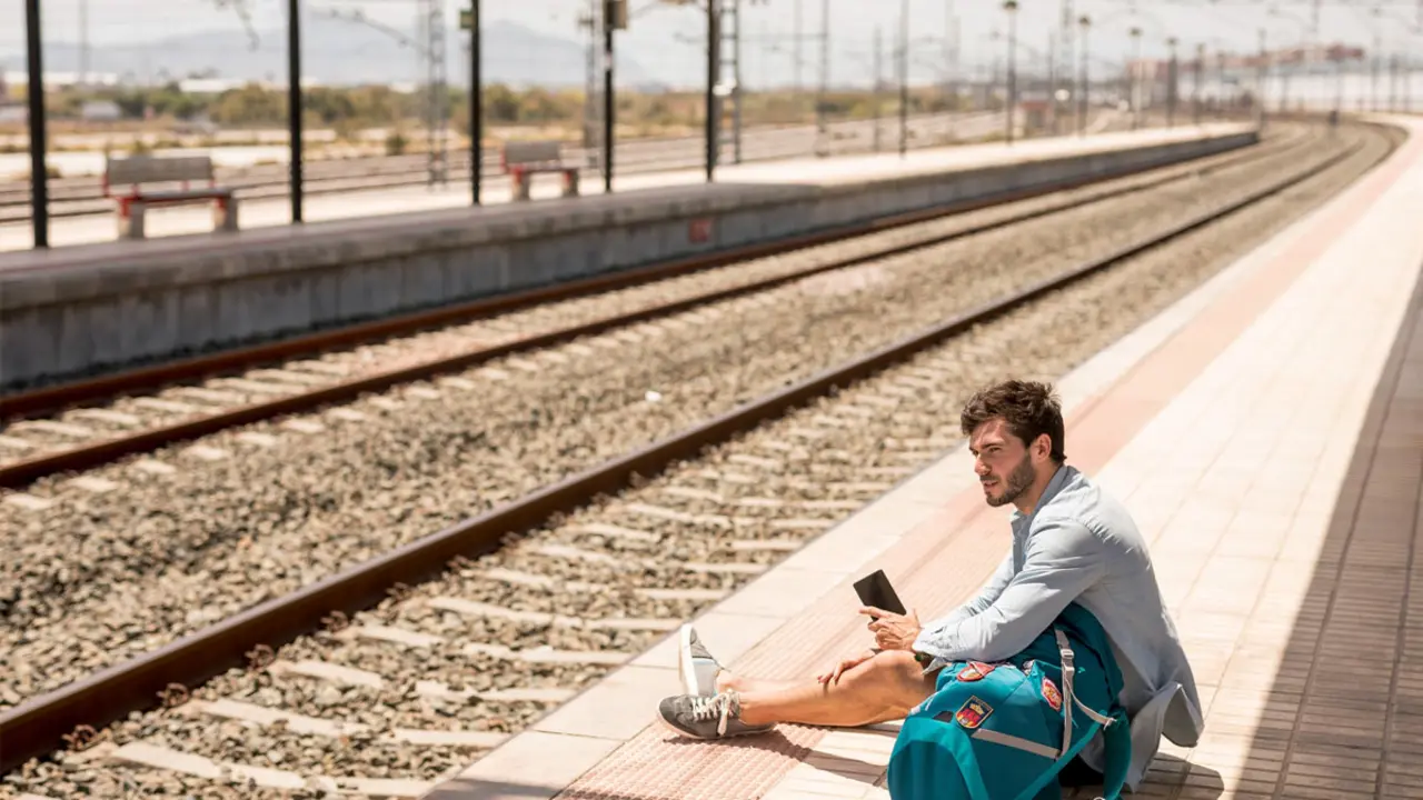 Trens de Rodalies R2 Sud de nou en marxa a Castelldefels