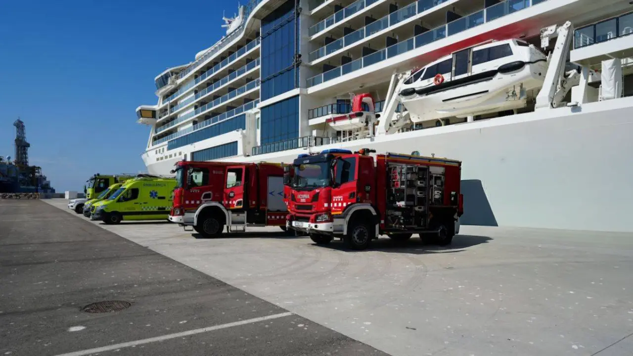 Simulacre d&rsquo;incendi en un creuer al Port de Tarragona