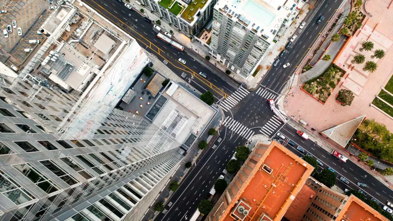 Vista a&egrave;ria del Camp de Tarragona amb la T-11