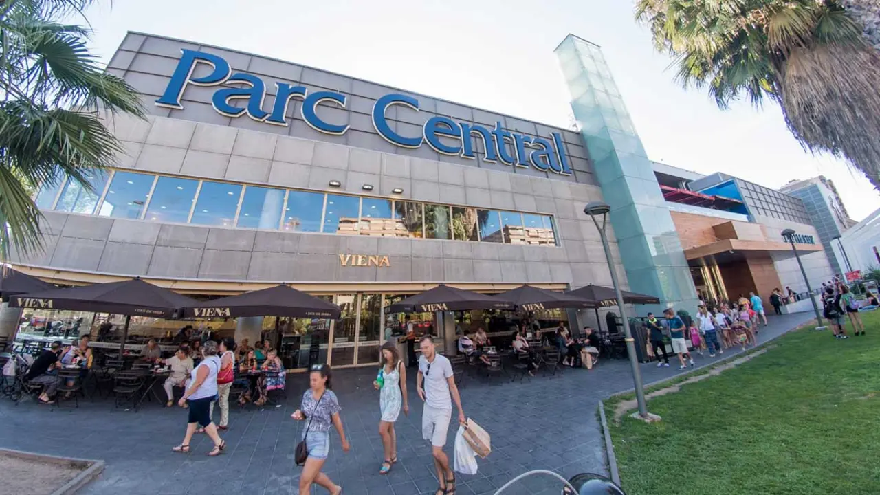 Botiga Hoss Intropia al Parc Central de Tarragona. Wikipedia