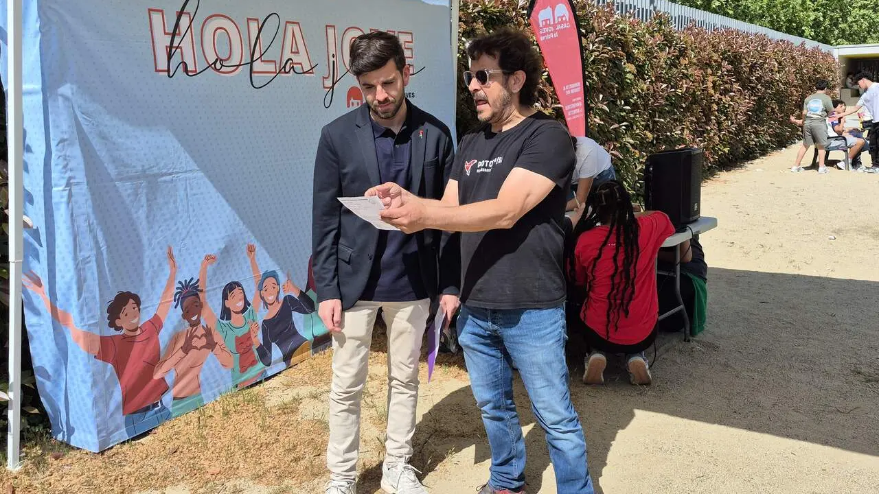 Reus impulsa el programa Hola Jove per acompanyar adolescents en la transici&oacute; a l&rsquo;institut amb suport i recursos educatius &mdash; Imagen gde la Fuente