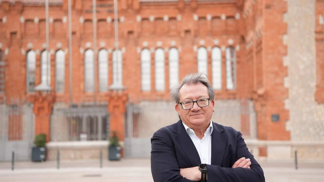 Francesc Sureda presentat com a nou l&iacute;der del Departament de Ci&egrave;ncies en un moment decisi&oacute; crucial &mdash; Imagen de la Fuente