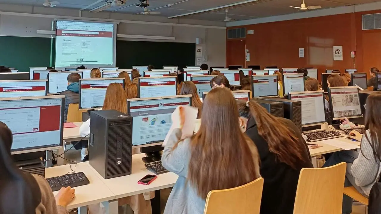  El CRAI augmenta significativament els seus recursos i serveis bibliotecaris durant l&rsquo;any 2025 amb un creixement sorprenent &mdash; Imagen de la Fuente 