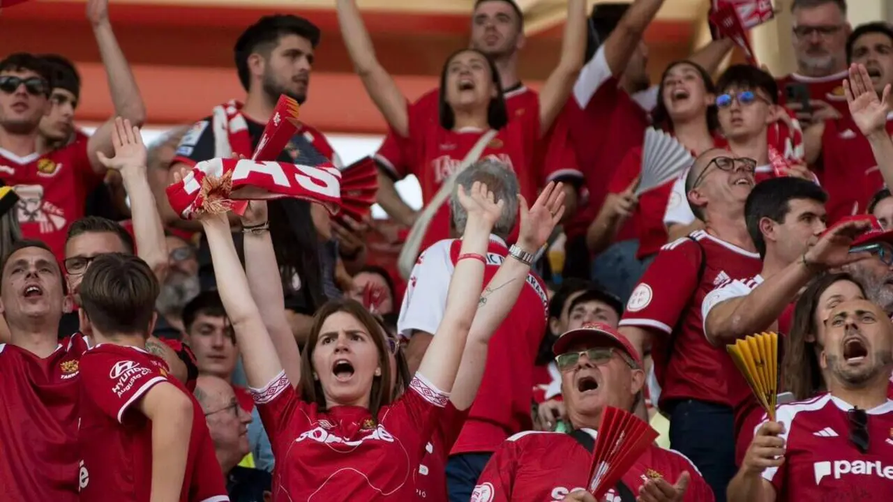  Autocars confirmats i entrades esgotades per al partit Tarazona contra N&agrave;stic amb gran expectaci&oacute; dels aficionats &mdash; Imagen de la Fuente 