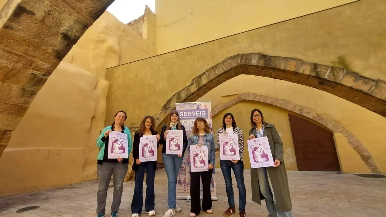  Cartell de la segona edici&oacute; de Valls Hist&ograve;ria Viva destacant el paper de les dones durant la guerra &mdash; Imagen de la Fuente 
