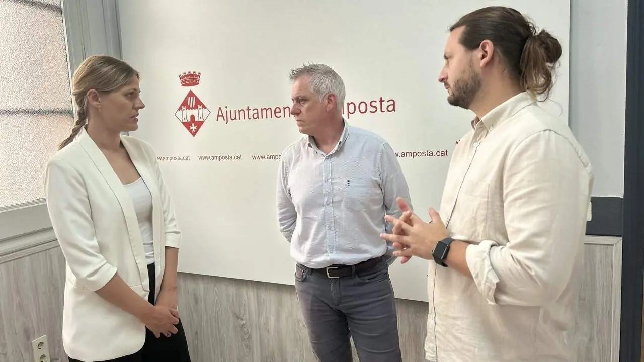  Logotip oficial de l&rsquo;Ajuntament d&rsquo;Amposta amb enlla&ccedil;os a webs municipals i recursos locals destacats &mdash; Imagen de la Fuente 