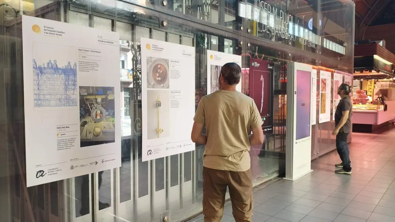  Exposici&oacute; de fotografia cient&iacute;fica Fotorecerca URV 2026 al Mercat de Tarragona amb imatges innovadores i cient&iacute;fiques &mdash; Imagen de la Fuente 