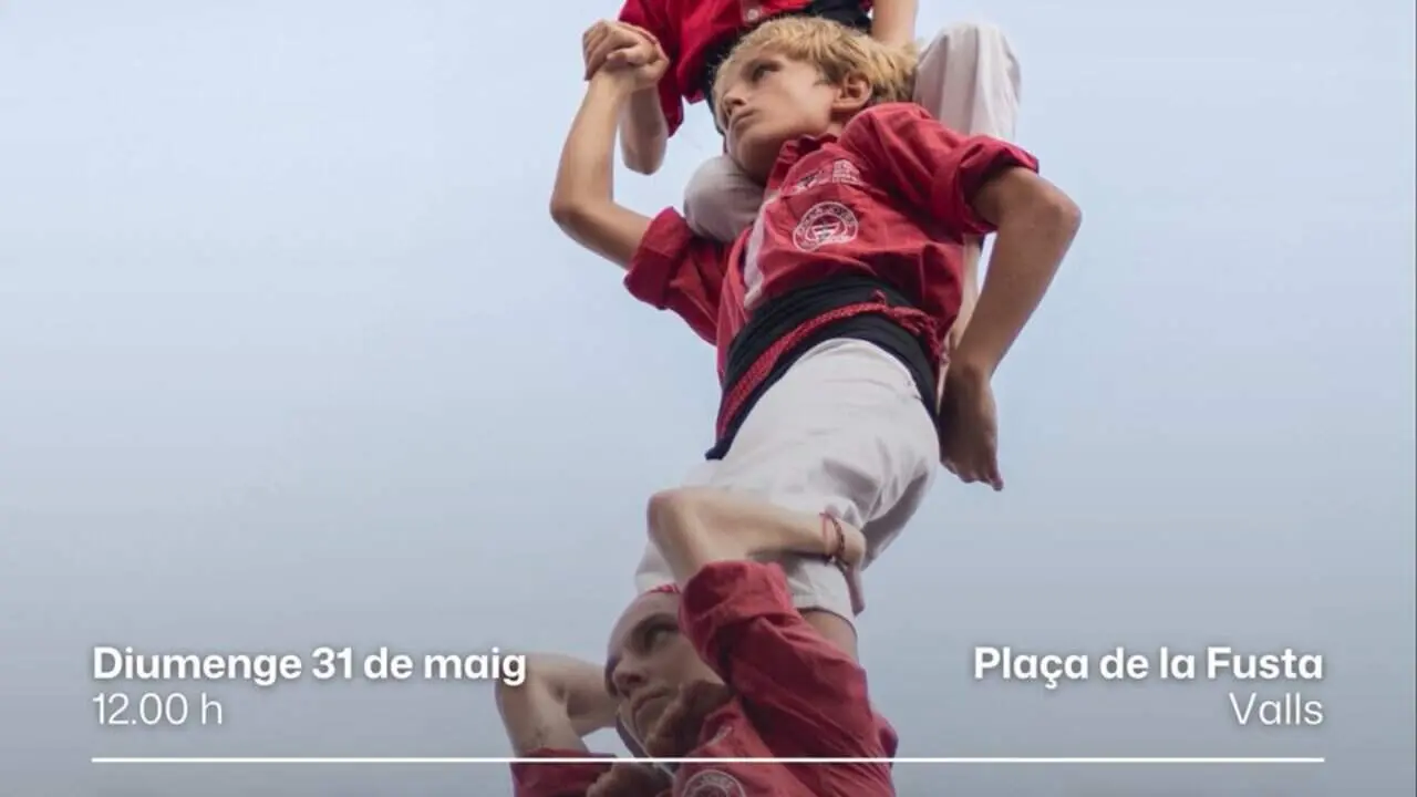 Actuaci&oacute; en directe dels Nois de la Torr a la Pla&ccedil;a de la Fusta de Valls homenatjant Ramon Barrufet aquest 31 de maig &mdash; Imagen de la Fuente 