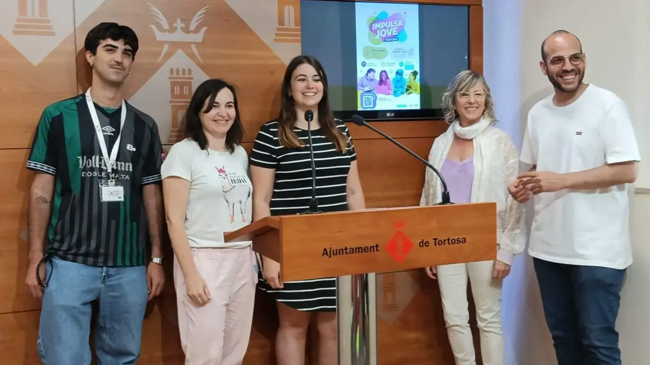  Joves de Tortosa gaudeixen de l'Estiu a la Carta i Impulsa Jove amb activitats d'estiu innovadores i casals locals &mdash; Imagen de la Fuente 