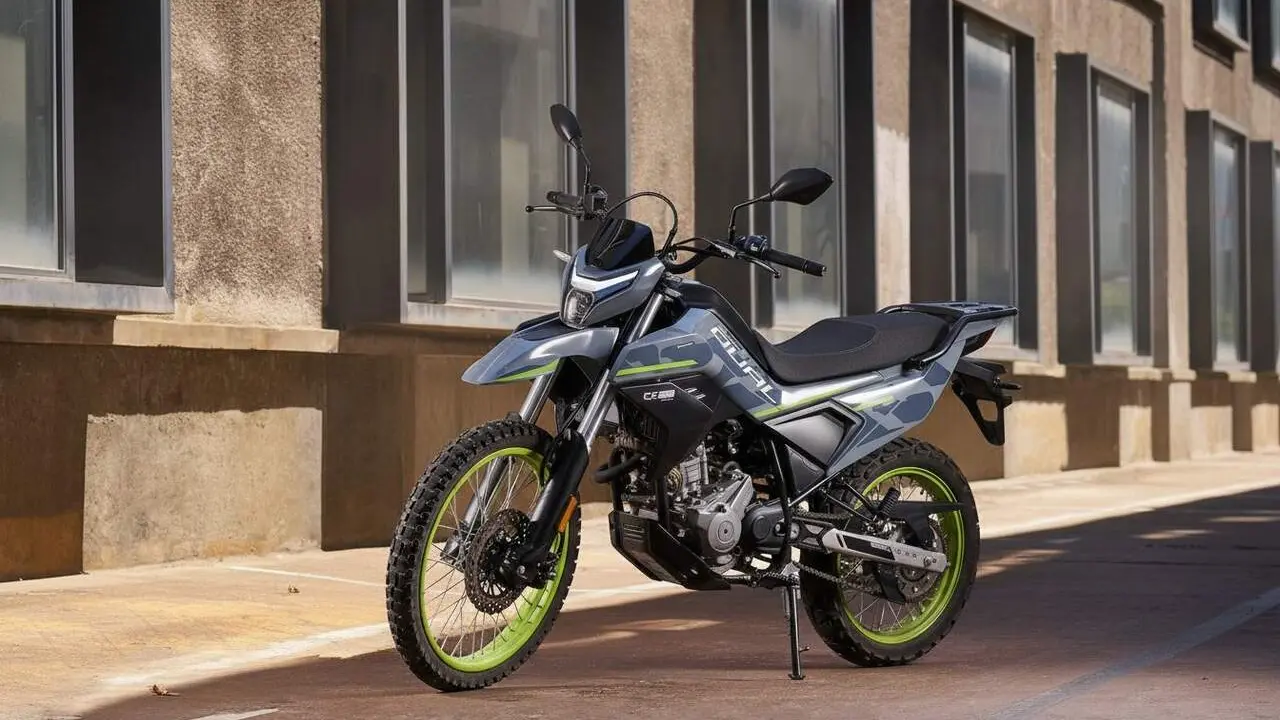 CFMOTO presenta la nova Trail Adventure 250 DUAL millorant la seva gamma de motos per a aventures off-road &mdash; Imagen generada por IA