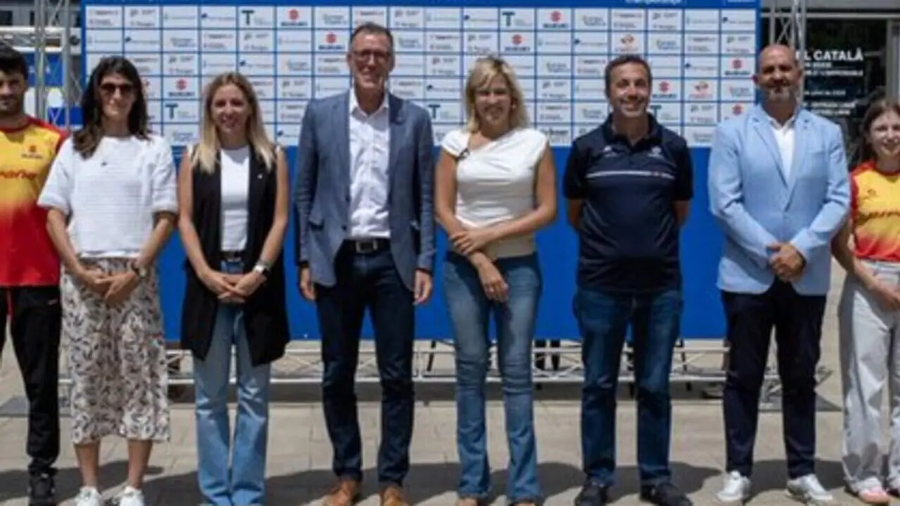  Afectacions a la mobilitat i estacionament al Port els dies 13 i 14 de juny per la triatl&oacute; local &mdash; Imagen de la Fuente 